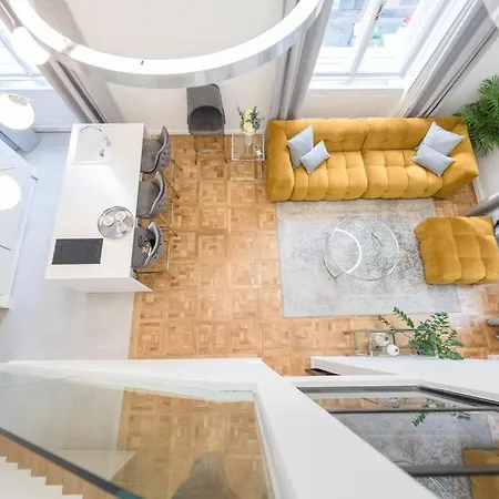 Apartment 2br2ba Andrassy Free Parking *